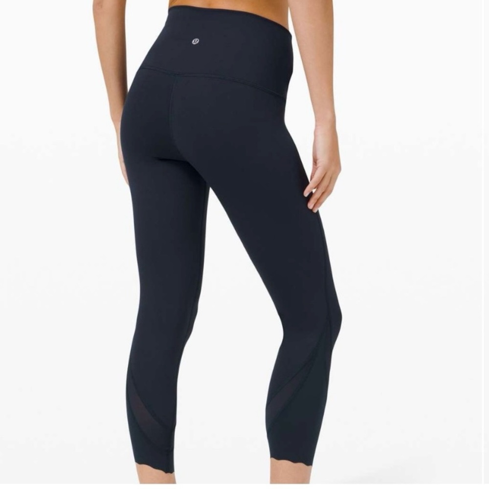 lululemon Wunder under black scalloped hem leggings 23"